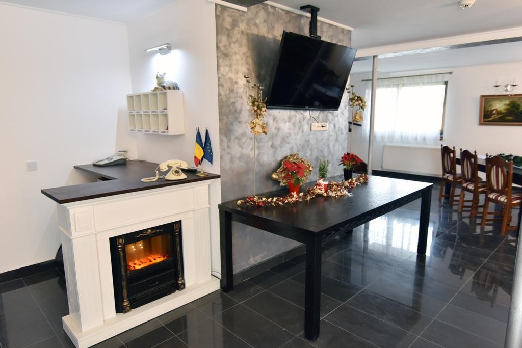 Pensiunea Casa Elena Agnita Exteriér fotografie